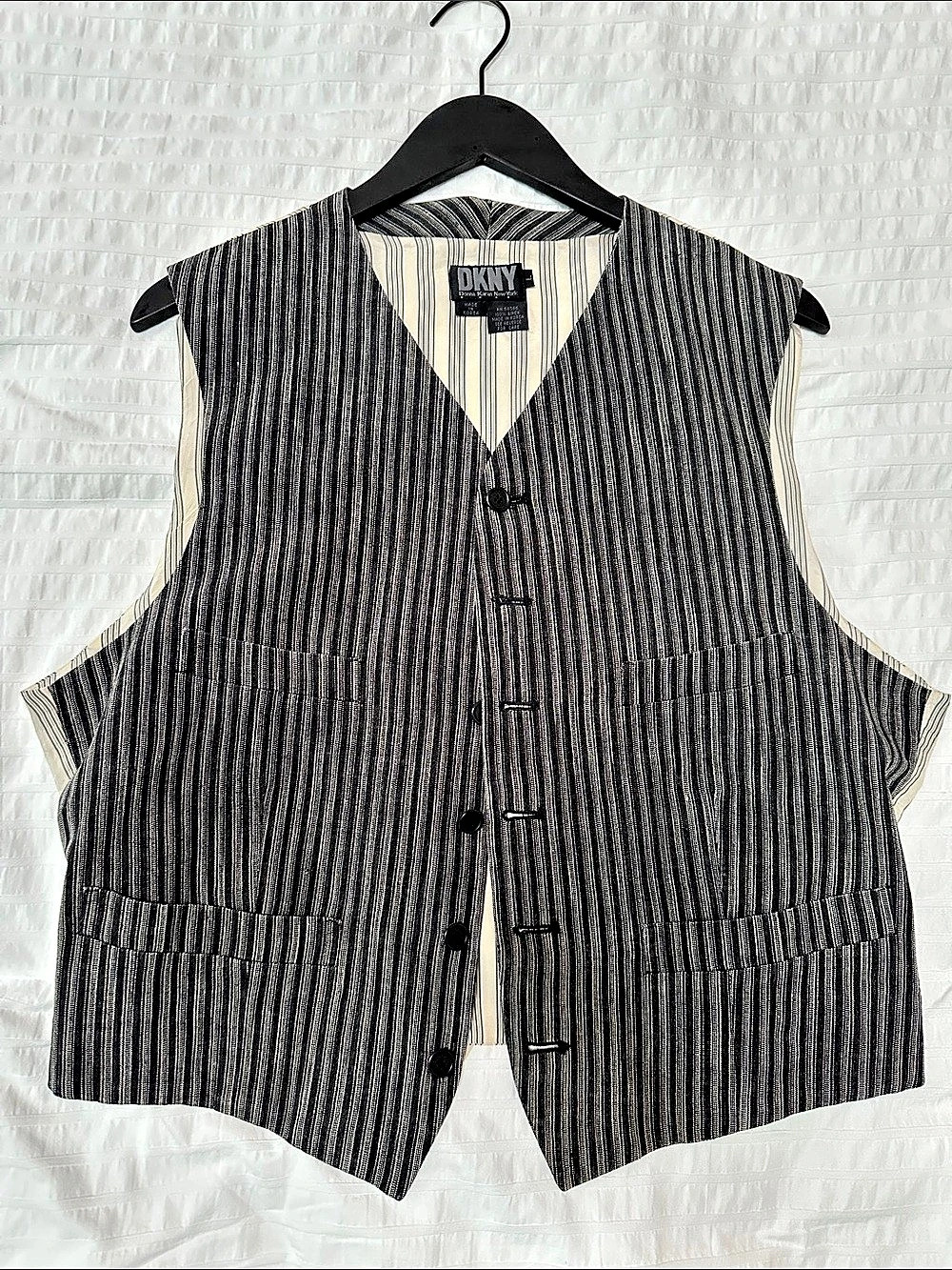 DKNY Striped Vest in Black & White Large
